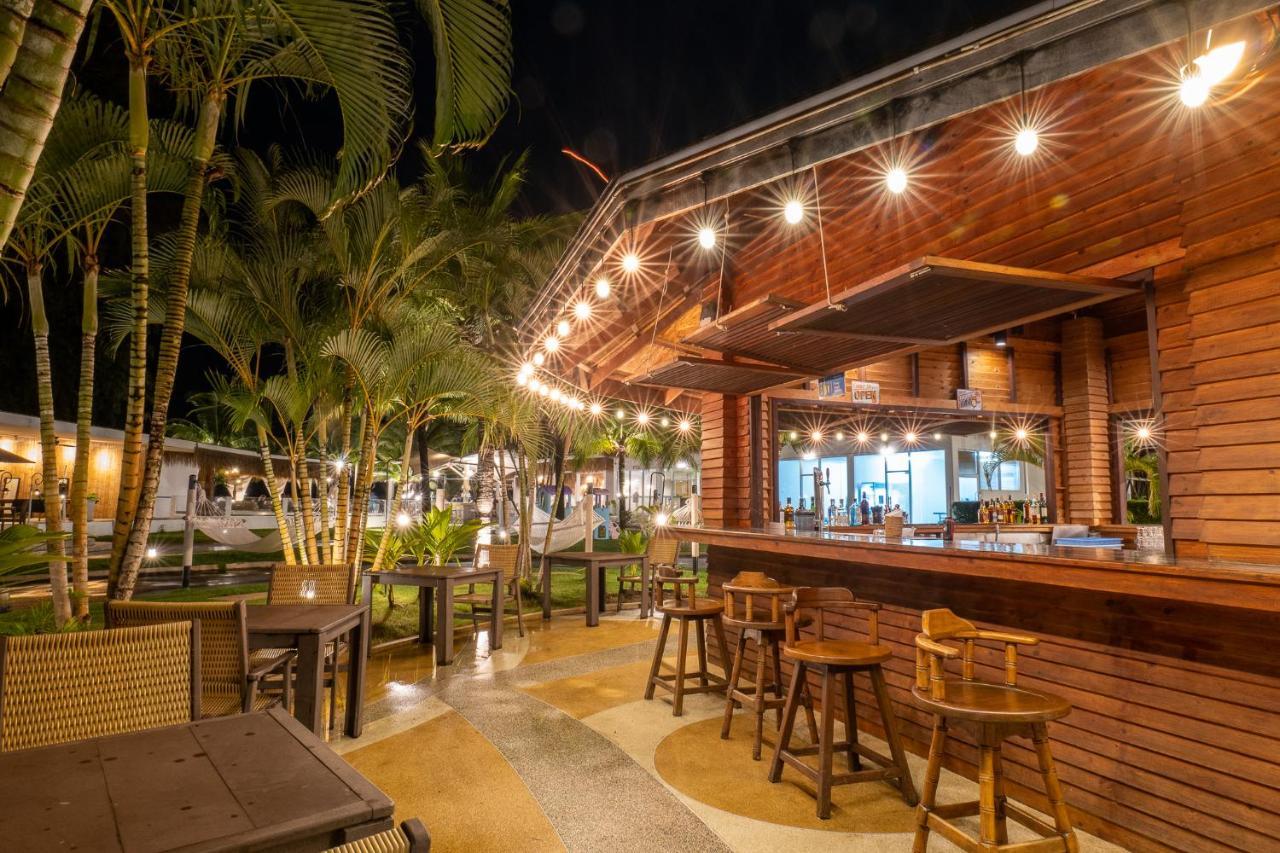 Arinara Beach Resort Phuket - Sha Extra Plus Bang Tao Beach  Exterior foto