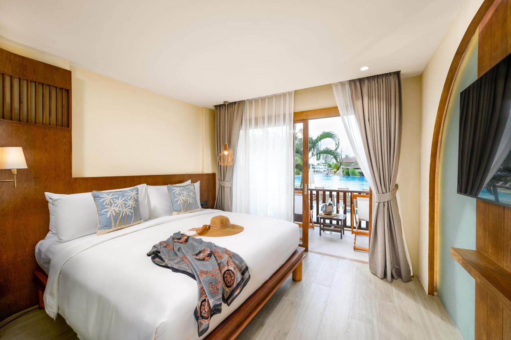 Arinara Beach Resort Phuket - Sha Extra Plus Bang Tao Beach  Exterior foto
